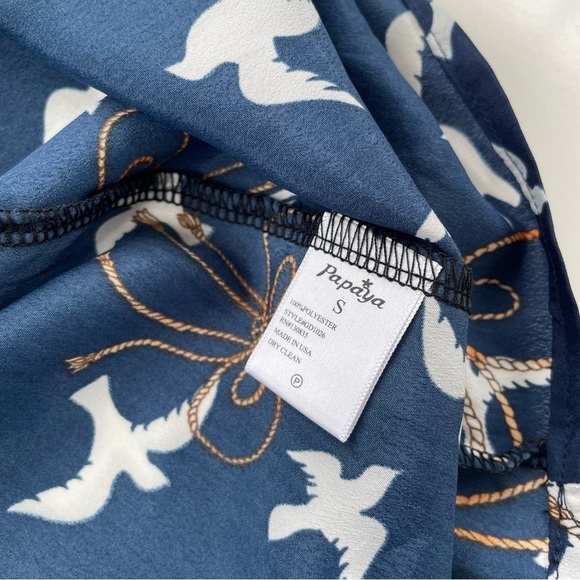 Papaya Navy White Lightweight Summer Dress with Doves Size Small NWOT - Picture 6 of 8